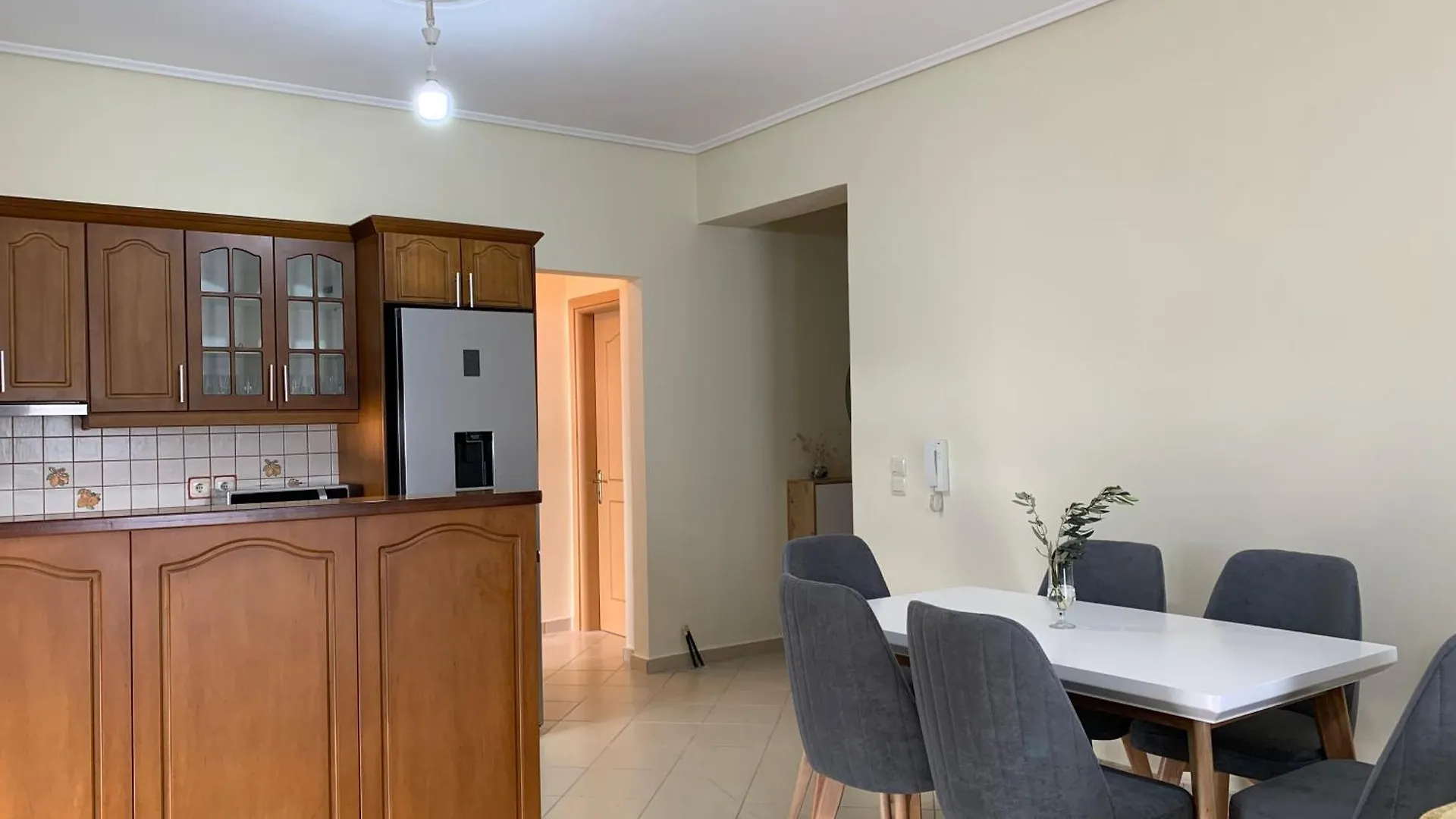 Lindi Apartment Sarande