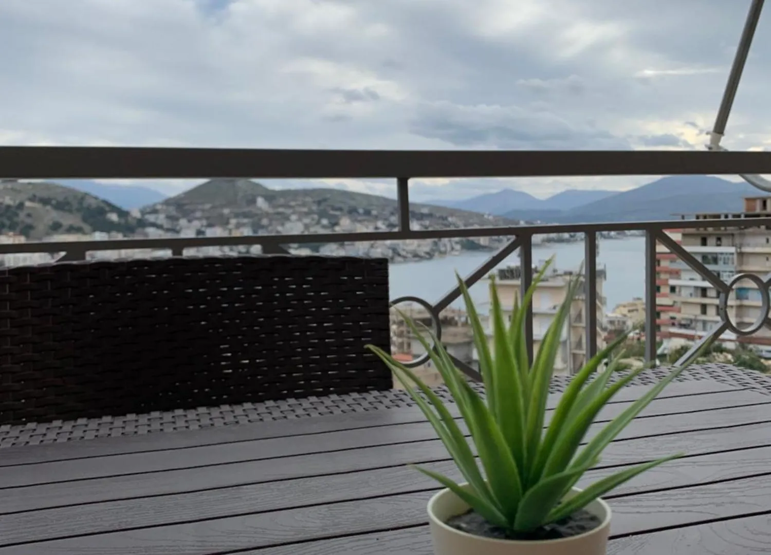 Lindi Apartment Sarande